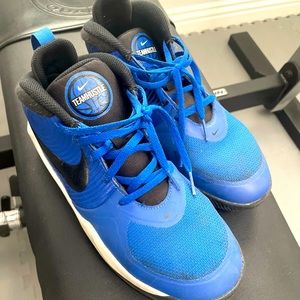 Nike boy shoes